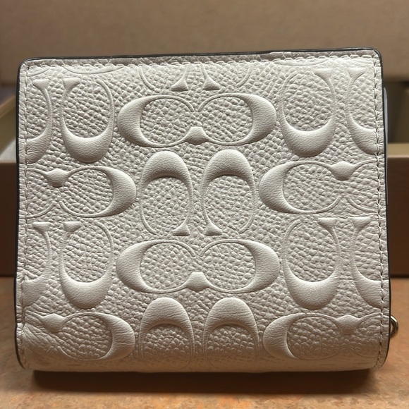 COACH Wallet & Key Ring Picture Frame Charm In Signature Leather NIB - Picture 7 of 12